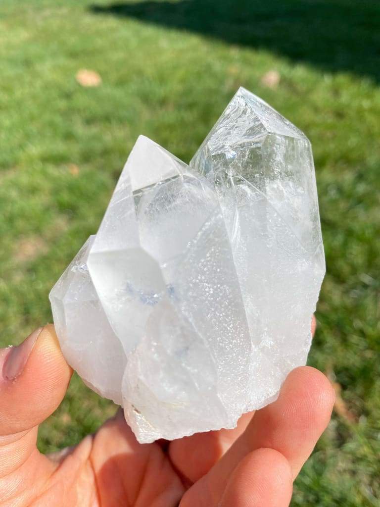 How Does Crystal Quartz Point Benefit You?