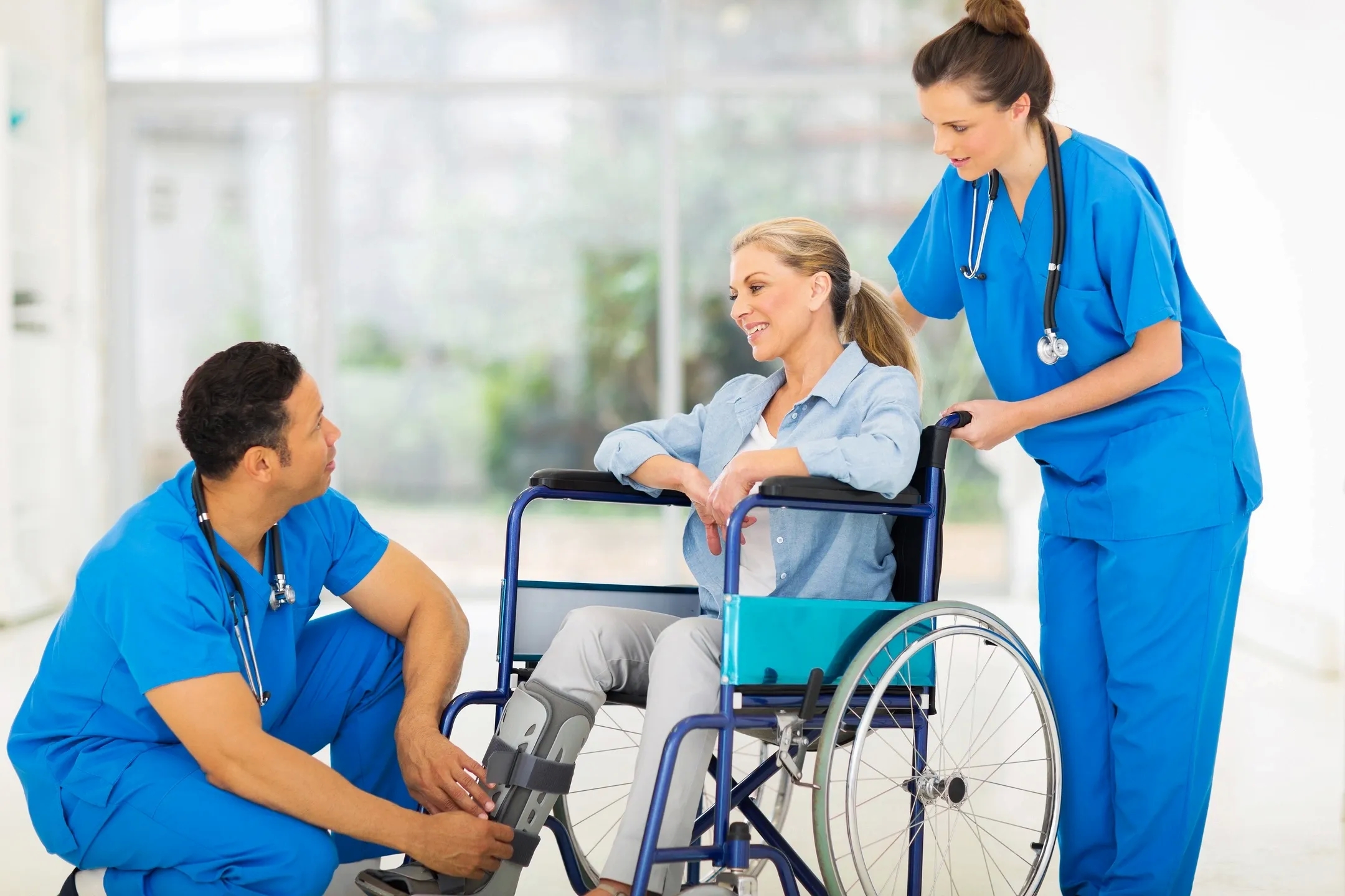 Tips of choosing the right home health aide services! Pay attention